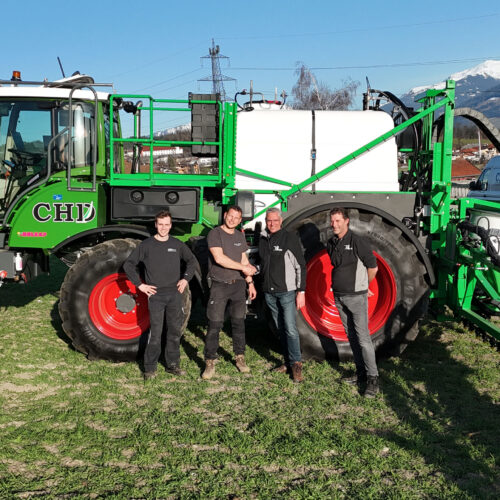 Fendt/CHD zelfrijdende veldspuit afgeleverd in Oostenrijk!